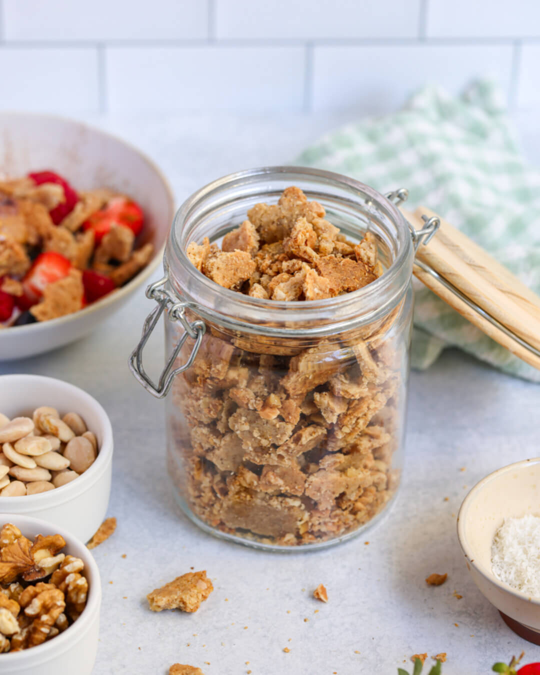 Low-Carb Granola